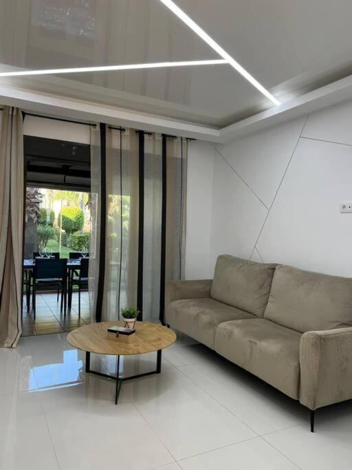 Morderno & Elegante Adosado En Roda Golf & Beach Resort Luaran gambar